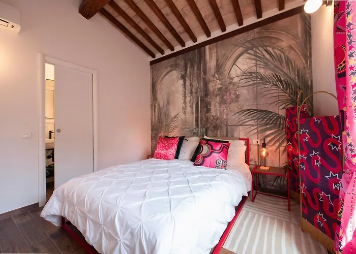 The Secret Nest In San Gimignano